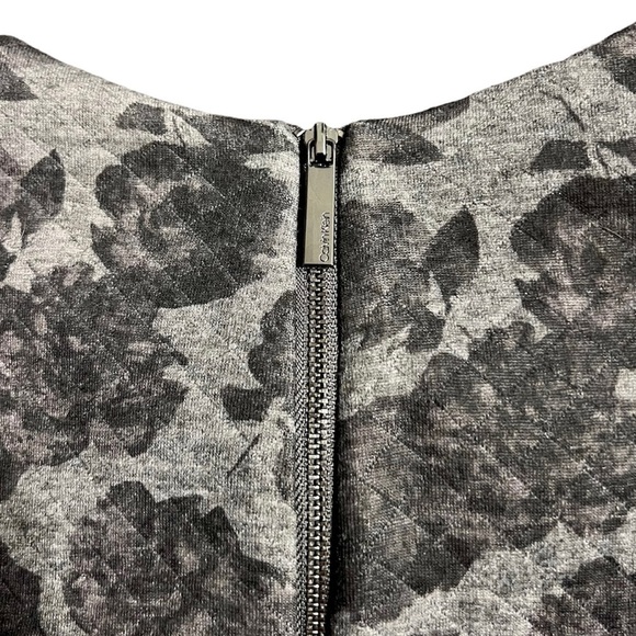 Calvin Klein Quilted Black & Gray Floral Dress with Flared Sleeves Size 4 - Picture 7 of 8